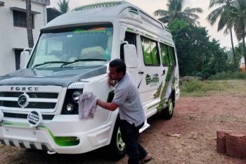 Tempo Traveller Mangalore Gallery Photo